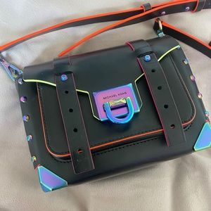 Micheal kors Manhattan bag